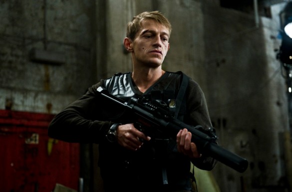 ALL-THINGS-TO-ALL-MEN-Dickson-Leo-Gregory-585x385