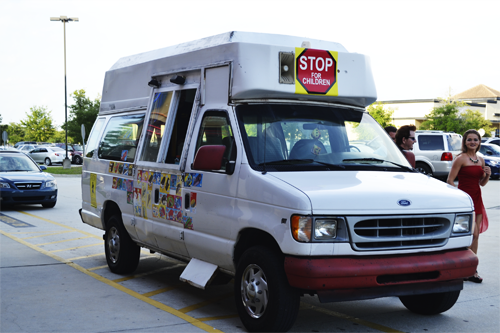 KruelScreening1 (web)